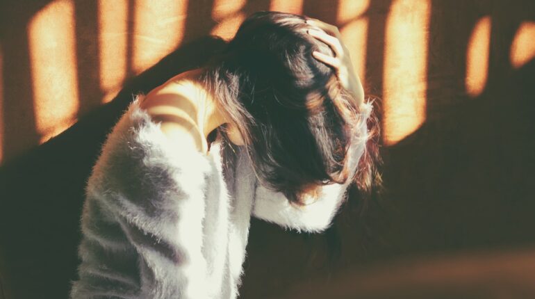Voici comment soulager une migraine de façon naturelle astuces naturelles santé France santé mentale santé nutrition santé relaxe santé sécurité soulager une migraine traitement tranquillité