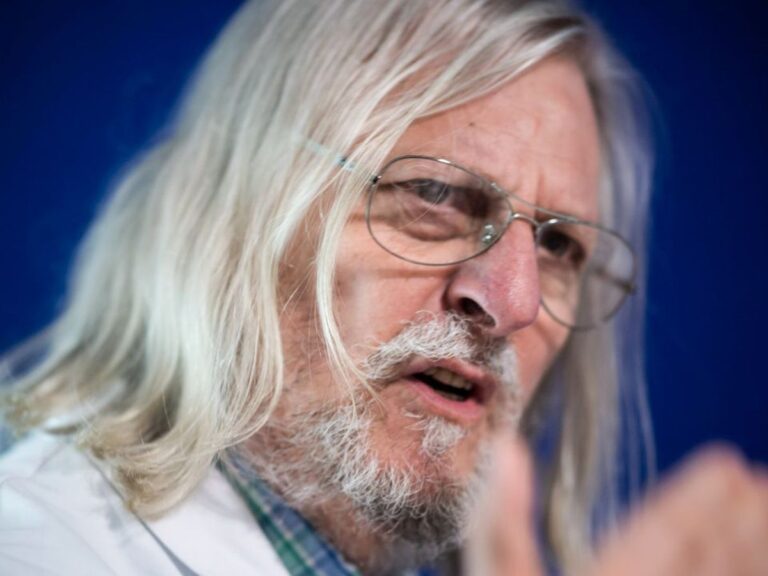 le_professeur_didier_raoult_directeur_de_lihu_maladies_infectieuses_