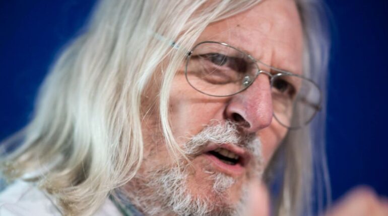 « Mais vous êtes tous fous! », Didier Raoult s’emporte en public ! ANSM celebrite celebrites Chef de l’état Confort conseils anxiété Coronavirus covid-19 David Pujadas Didier Raoult épistémologue marseillais France gouvernement hydroxychloroquine IHU la demande de LCI les autorités refuse marseillais microbiologie Professeur relax santé santé famille santé femme santé France santé mentale santé sécurité