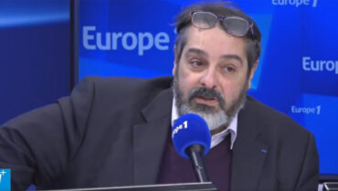 Toute la vérité balancée par un magistrat :  » On a 5 millions de fantômes qui bénéficient de l’aide sociale en France ! « 