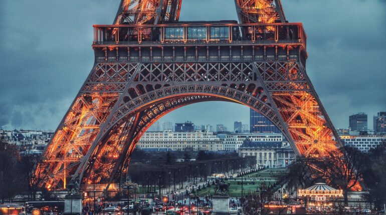 Voici une façon originale et passionnante pour voyager partout en Europe Conseils divertir Europe façon originale passionnante santé stars tranquillité voyage voyage en voiture Voyager avec des enfants voyager partout en Europe week-end