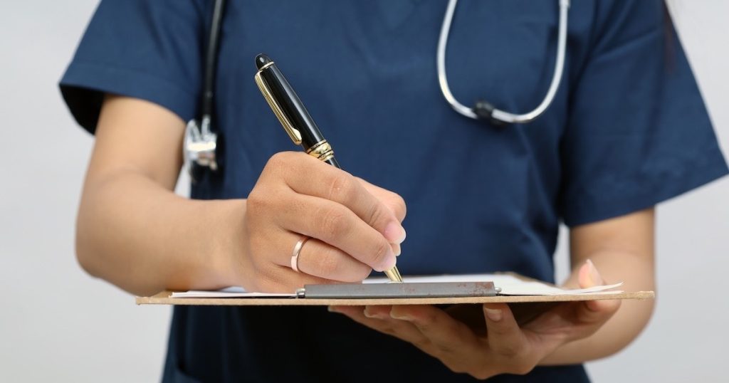 Mon mari prétendait être