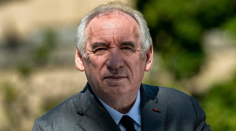 actualité politique France François Bayrou gouvernement Vie politique