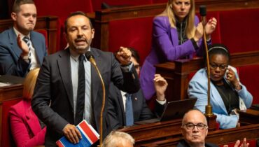 Assemblée Nationale gouvernement Motion de censure Politique française Rassemblement National Réforme des retraites