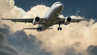 accident aérien Air India Boeing 787 catastrophe crash explosion hôpital mémoire traumatique Premier ministre. Ruangsak Loychusak secours siège 11A survivant Thai Airways Vishwash Kumar Ramesh