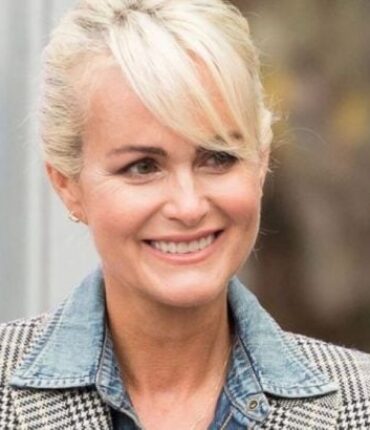 Laeticia Hallyday en couple : son apparition radieuse à Roland-Garros confirme son bonheur