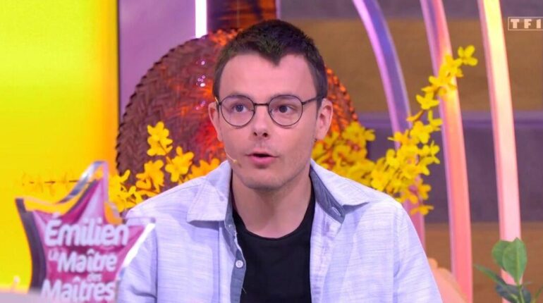Actualité télé Champions TV France Télévisions Jeux télévisés Les 12 coups de midi quiz des champions France 2