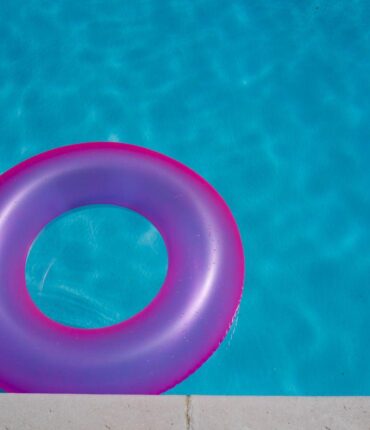 Dans la piscine où il avait pied, l&rsquo;adolescent succombe à un malaise inexpliqué