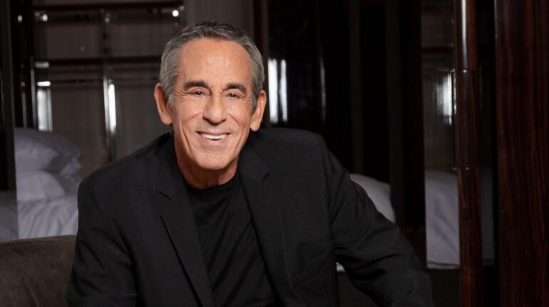 La troublante prédiction de Thierry Ardisson 20 ans avant sa mort : « Mon rêve serait de mourir un… » 12 célébrités qui ont pu se réincarner sans même s’en rendre compte Décès France Télévisions Prédiction Thierry Ardisson