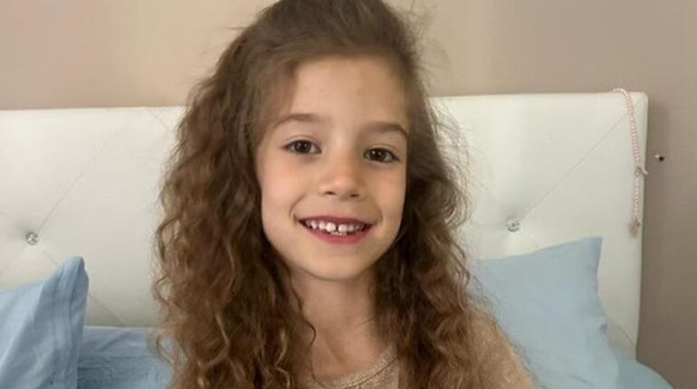 À 7 ans, Lise reçoit le plus beau cadeau d’anniversaire de sa vie trois jours avant ses 8 ans Don d'organes enfance Espoir risque santé solidarité Transplantation cardiaque