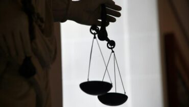 abus sexuels Condamnation justice procès Profession médicale Violences sexuelles