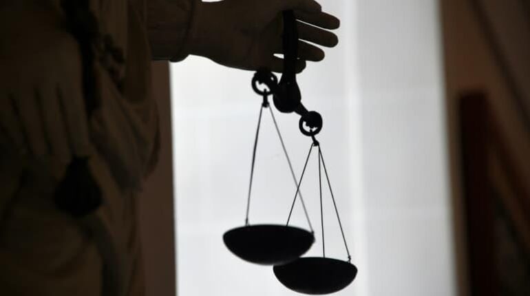 abus sexuels Condamnation justice procès Profession médicale Violences sexuelles