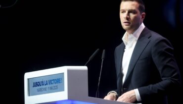 Affaires judiciaires Élections Financement politique Parlement européen Politique française Rassemblement National
