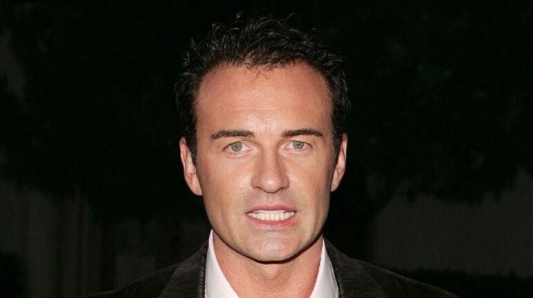 Julian McMahon avant son décès : Cette décision inédite qu’il a prise pour quitter Charmed dévoilée enfin acteurs masqués Charmed divertissement Séries TV