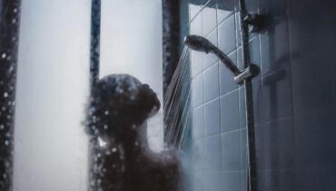 Conseils Dermatologie Douche hygiène buccale Soins de la peau