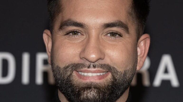 Kendji Girac sort enfin du silence : « Aujourd’hui, je ne dis rien mais avant… » artiste Culture Gitane Groupe de musique Kendji Girac Racisme Toulouse