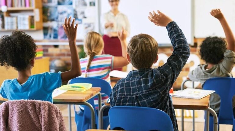 allocation de rentrée scolaire années lycée collège éducation Éducation sexuelle Nouveaux programmes Vie scolaire