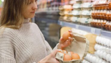 Urgent : ces œufs Lorrain’oeuf vendus chez Leclerc et Carrefour contiennent cette bactérie dangereuse