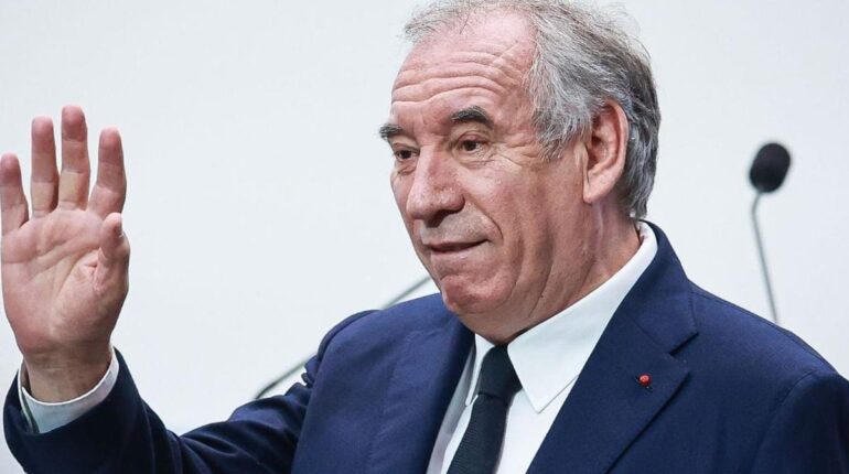 Ces 5% de retraités qui échappent aux coupes budgétaires de Bayrou Budget 2026 économies Fiscalité François Bayrou Pouvoir d'achat Réforme des retraites