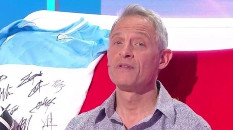 Après 173 victoires, l’aveu de Joël qui explique tout : « Je n’étais plus dedans… » champion des 12 coups de midi Culture générale Cyril Féraud Jeux télévisés Miss France 2016 et ses minis tresses collées Tout le monde veut prendre sa place