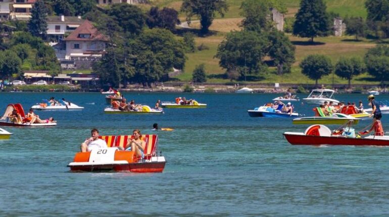 Lac d’Annecy : il tombe du bateau de location, sa femme et ses enfants assistent impuissants à sa disparition accident accusent la France Blackie disparition Lac d'Annecy Sauvetage