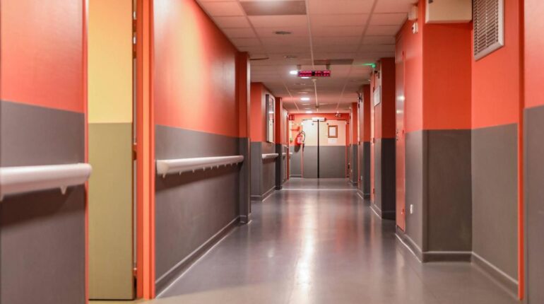 Infirmière de Montreuil : elle se dénonce elle-même pour agressions sur des nourrissons « sous l’emprise d’un homme » Agression hôpital Infirmière justice Montreuil Nourrissons Seine-Saint-Denis