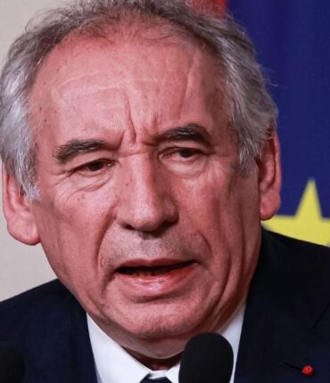 La phrase de Bayrou qui fait bondir l&rsquo;opposition : « Au mois d&rsquo;août… »