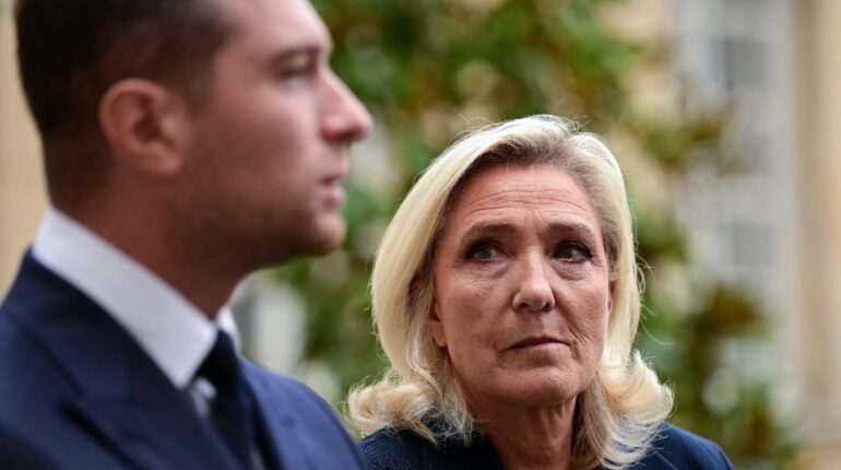 accusent la France actualité politique France Élections Emmanuel Macron gouvernement Sondage