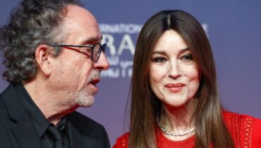 amour Cinéma Monica Bellucci reconstruction après rupture Relations amoureuses Tim Burton