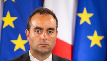 Économie locale Gérald Darmanin gouvernement Marc-Olivier Fogiel Politique française Taxation des riches