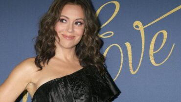 12 célébrités qui ont pu se réincarner sans même s’en rendre compte Body positive chirurgie esthétique Confiance en soi Féminisme Image corporelle Santé des femmes