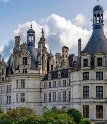 Propriétaires de château, ils découvrent la facture : « 7000€ pour chauffer un week-end… »