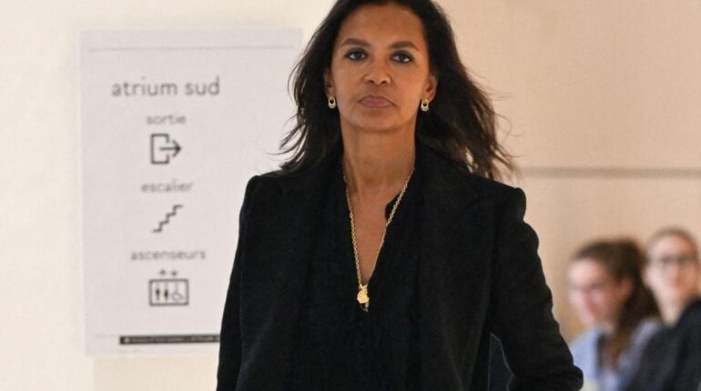 Karine Le Marchand : son message surprenant à Nicolas Sarkozy et Carla Bruni « Si je peux faire quelque chose… » actualité politique France Actualités people Carla Bruni injustice Karine Le Marchand Nicolas Sarkozy soutien