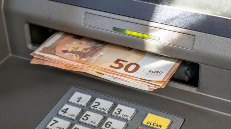 Argent liquide Désinformation Fichage bancaire rumeurs TikTok Tracfin