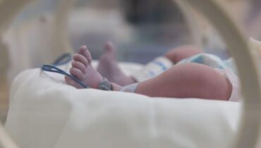 En Australie, une mise à jour technique tourne au drame : trois décès, dont un nourrisson de 8 semaines, faute d’accès aux urgences