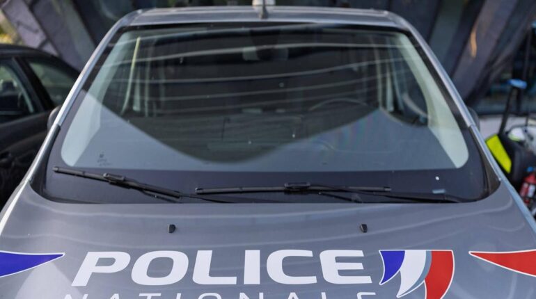 Il sort de sa boulangerie avec une pelle à pain, ce qui lui arrive le laisse sans voix Agression Boulangerie faits divers Grenoble justice violence