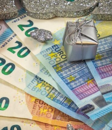 Prime de Noël 2025 : le montant exact que vous allez recevoir le 15 décembre selon votre situation