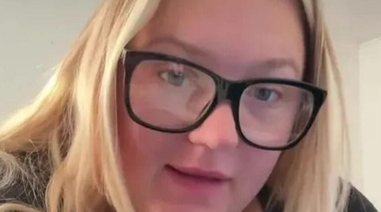 Cette maman qui paie tout de sa poche lance un appel au secours : « Nous, on galère… » éducation famille injustice l'aide sociale parents actifs précarité