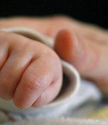 Il avoue enfin ce qu&rsquo;il faisait à son bébé de 2 mois : « Pour avoir du temps de qualité avec… »