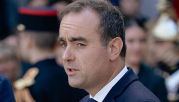 actualité politique France Autobiographie droit public la vie à l'université. Sébastien Lecornu