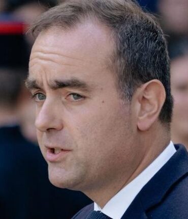 Sébastien Lecornu contraint d&rsquo;avouer : « Je n&rsquo;ai jamais eu ce master… »