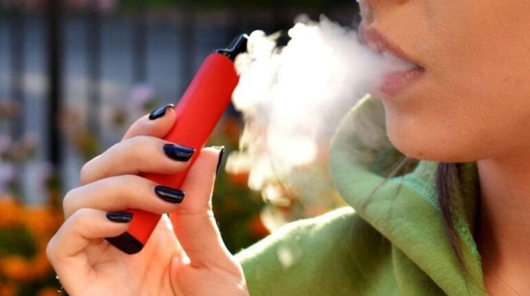 allaité trois enfants Cardiologie Ministère de la Santé nicotine Risques professionnels Vapotage