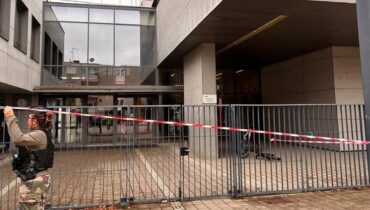 Le collégien de 14 ans qui avait poignardé sa professeure de musique à Benfeld est décédé dimanche
