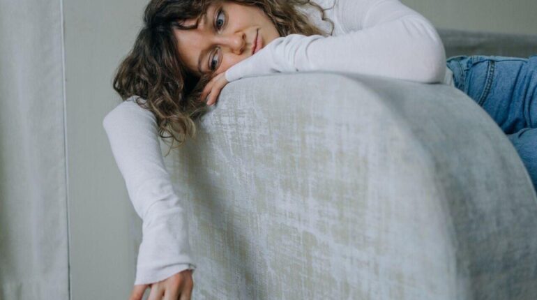 Le psychologue Boris Charpentier révèle : « 1 Français sur 5 souffre de ce mal invisible… » Mal-être Pleine conscience psychologie Sens de la vie Syndrome de la vie vide Valeurs personnelles