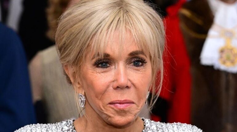 Brigitte Macron accepte de dévoiler ces photos intimes : « Elle est 100% prête à assumer » Affaire judiciaire Brigitte Macron complotisme Jean-Michel Trogneux Première dame