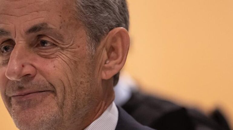 Louis Sarkozy révèle le prénom de son fils né pendant l’incarcération de Nicolas : « À l’image de ses homonymes… » Choix prénoms Congé de naissance famille hommage Louis Sarkozy Nicolas Sarkozy
