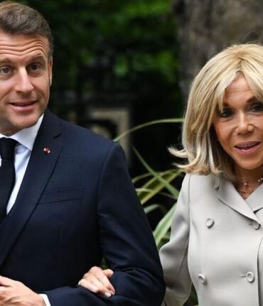 Brigitte Macron face aux attaques : « Certains courriers anonymes… » confie son proche Tristan Bromet