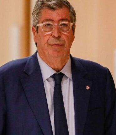 Patrick Balkany révèle ses échanges avec Carla Bruni : « Elle est légitimement inquiète… »