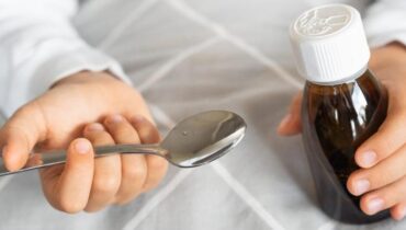 Contamination alimentaire Fourgon blindé Santé infantile Sécurité pharmaceutique Sirop contre la toux Toxicité