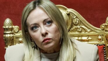 accusent la France Cinéma Italien Emmanuel Macron G7 Giorgia Meloni Politique Internationale